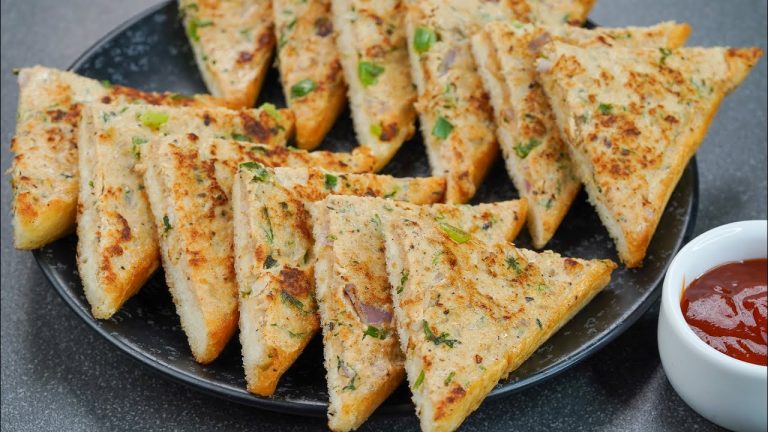 Crispy Chicken Toast Recipe | Perfect Breakfast Recipe | Cafe Style Chicken Toast Recipe at Home
