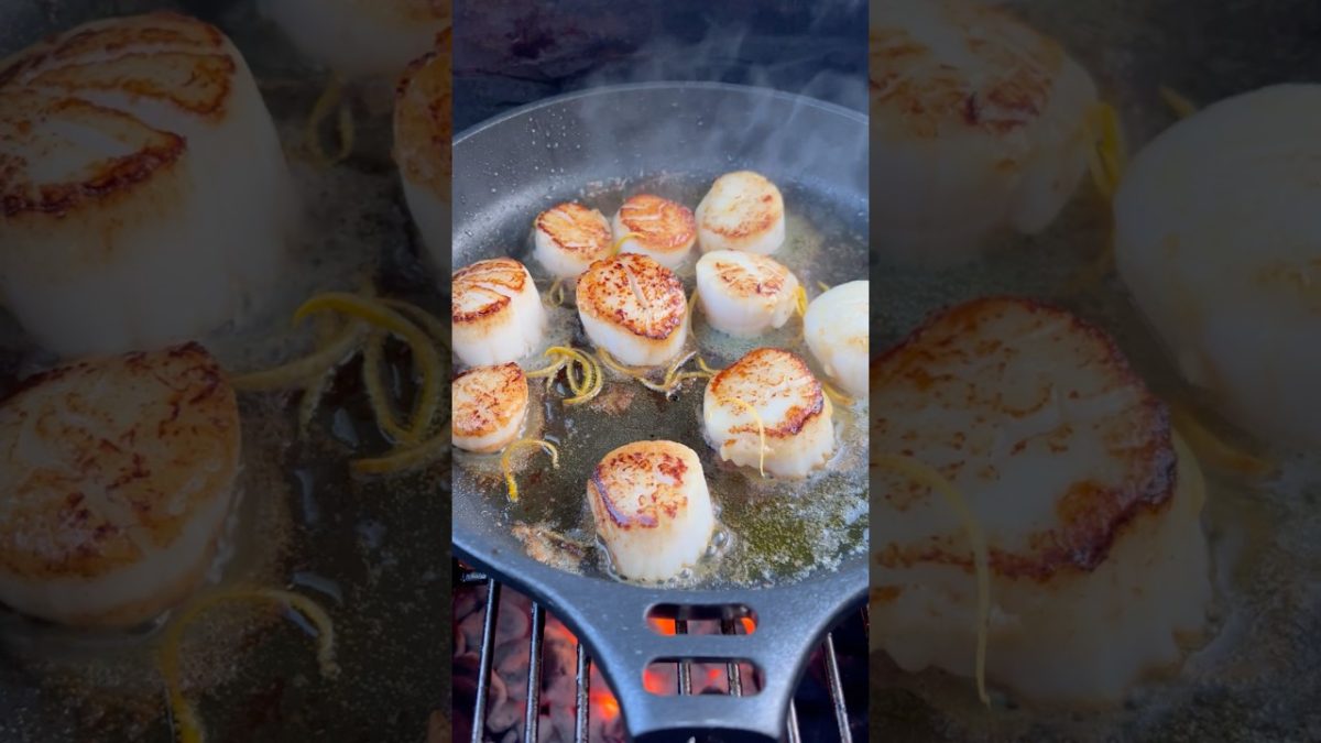 Scallops Sizzlin’ on the Big Green Egg 🔥#biggreenegg #bbqbutchernz