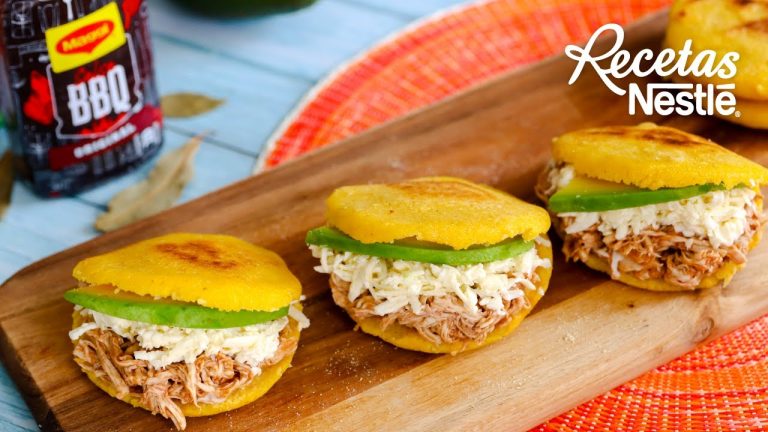 Arepas con Pollo BBQ MAGGI | Recetas Nestlé CAM