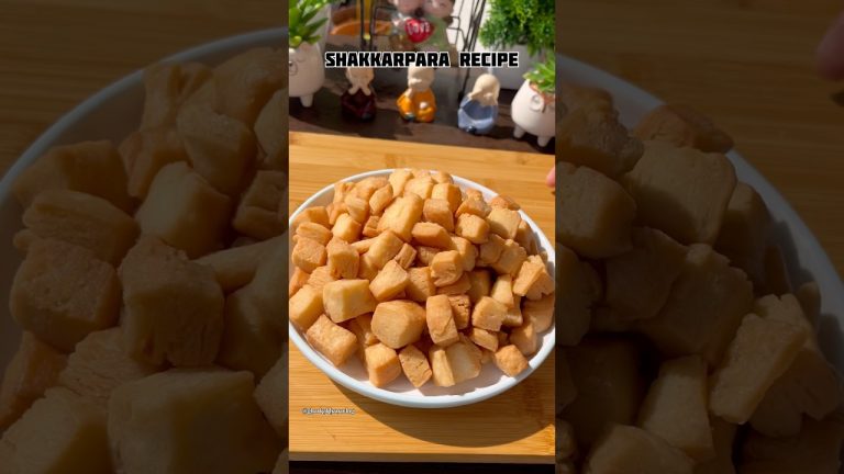 Shakkarpara Recipe #shorts #recipe #shakkarpara #trending #viral #shortsfeed #cooking #food #dessert