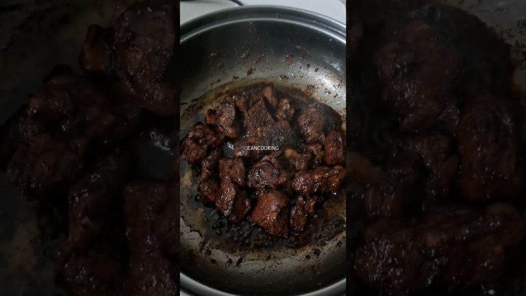 Nagmamantikang Pork Adobo Recipe #adobongbaboy #porkadoborecipe #jeancooking #cooking