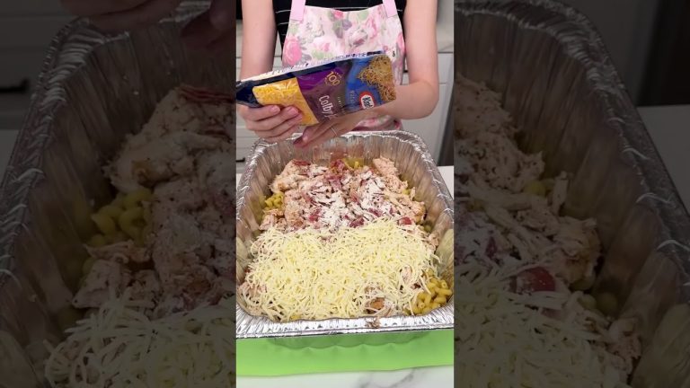 Easy dinner to feed a crowd! #recipe #easyrecipe #dinner #pasta #chicken #bacon #ranch