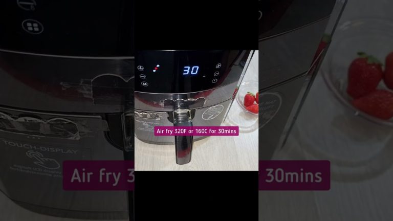 Air fryer Strawberry Muffins /Cupcakes #shorts  #airfryer #airfryerrecipes #recipe #muffins