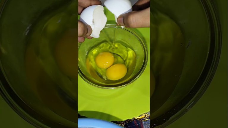 Omelette 🍳 | Omelette Recipe #food #cooking #omelette #shorts #recipe #viral