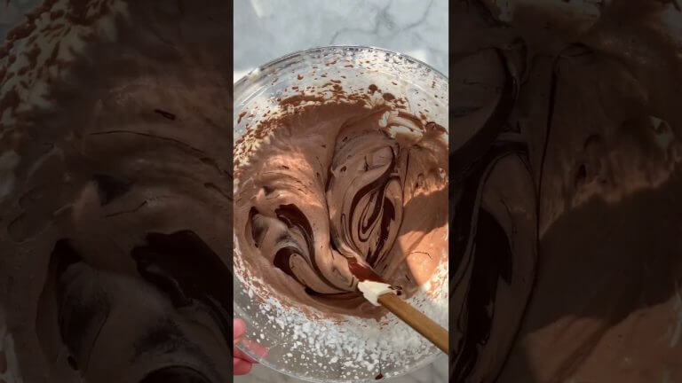 Easy 2 Ingredient No Bake Dessert