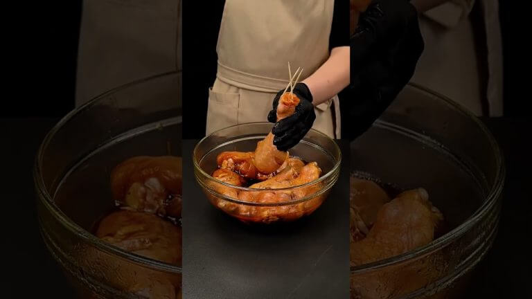 The famous chicken legs, better than at KFC! #shots #cooking #chickenrecipes #food