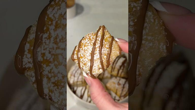 viral chocolate chip cookie dough puffs recipe 🍪 #cookies #recipe #shorts #chocolate #dessert #food