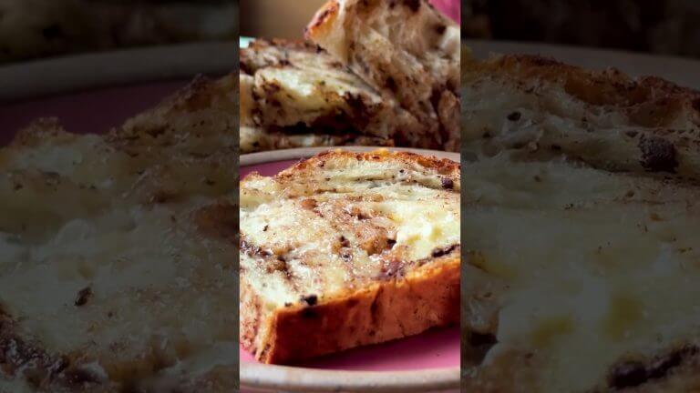 How to Add Stir-Ins Into No-Knead Bread