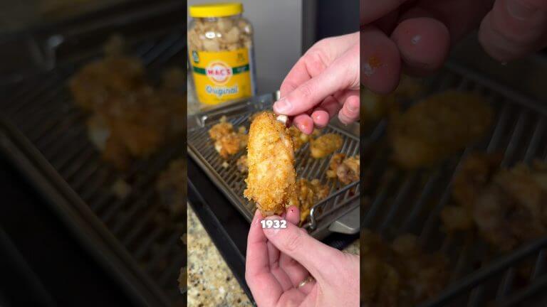 #Ad Check out these @macsoriginalsnacks Pork Rind Coated Chicken Wings for Gameday