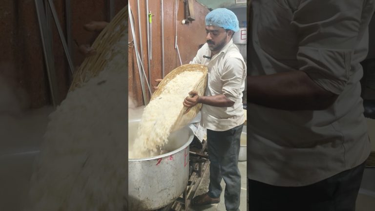 Biryani ka chawal #food #desifood #cooking #indianfood #chickenrecipes #recipe