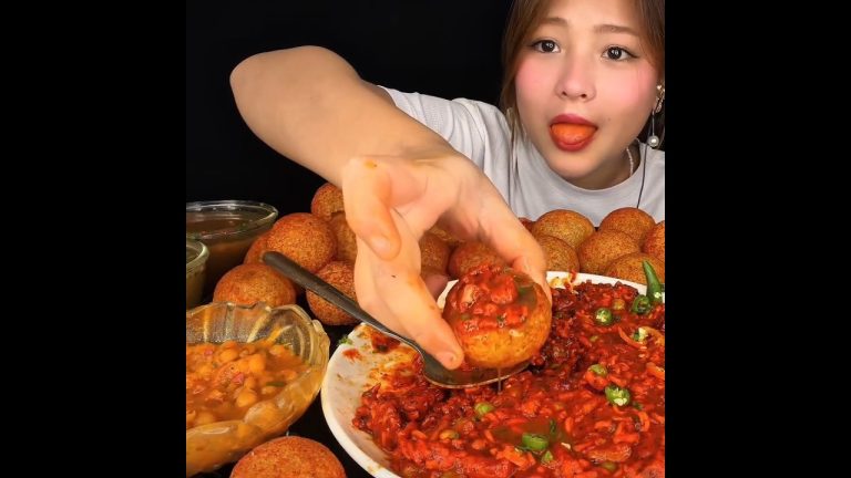 ASMR: EATING SPICY PANIPURI🔥 PUCHKA CHALLENGE || #shorts #mukbangn#asmreating #mukbangasmr #asmr