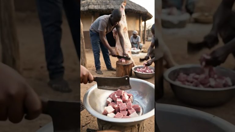 So Aromatic! Zulu Tribe Cooking Pork with Special African Spices 🐖🌿🔥 | Primitive Tribal Feast