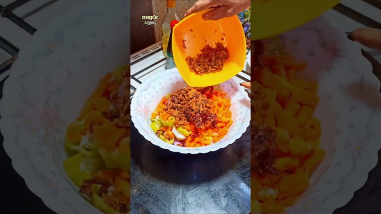 මේවා තියනවනම් බත් කන්න වෙන මුකුත්ම ඕනේ නෑ🤤🔥 #srilankanfood #shorts