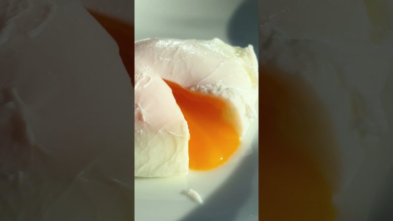 5 Tips To Get Perfect Poached Eggs Every Time