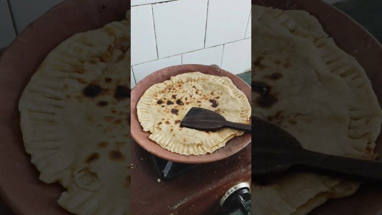 Kitni Roti Khaoge! #food #recipe #trending #cooking #youtubeshorts #roti #comedy