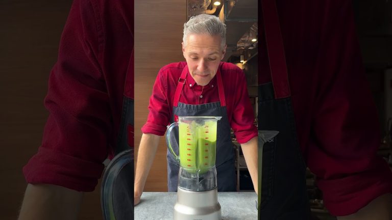 The Importance of Layering Your Smoothies When Blending
