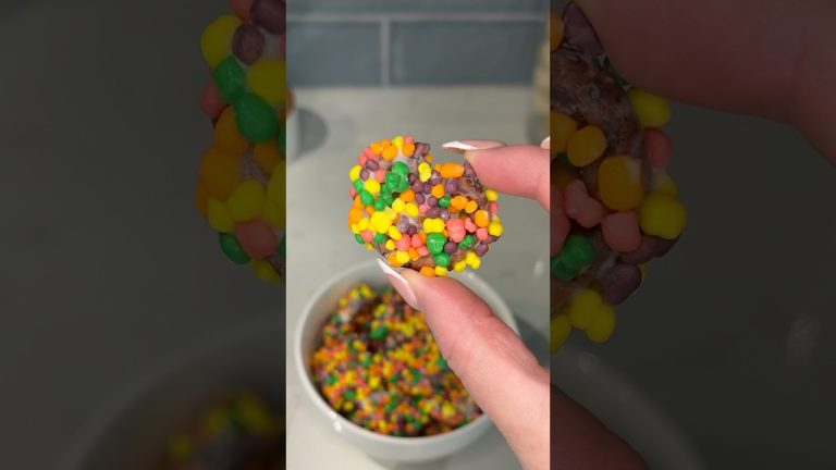 viral nerds candy covered pretzels recipe 🥨#candy #recipe #shorts #dessert #easyrecipe #pretzels