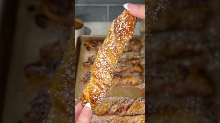 viral strawberry cheesecake twists recipe 🍓🍰 #dessert #recipe #cheesecake #food #shorts #baking
