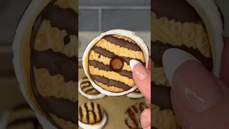 viral fudge stripe cookies smores recipe 🍪🍫 #recipe #cookies #chocolate #dessert #shorts #food