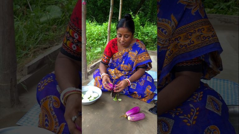 Brinjal recipe with poppy seeds and cashews nuts #shorts #brinjal #food #cooking