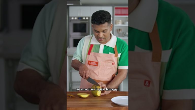 How to Pick a Ripe Mango