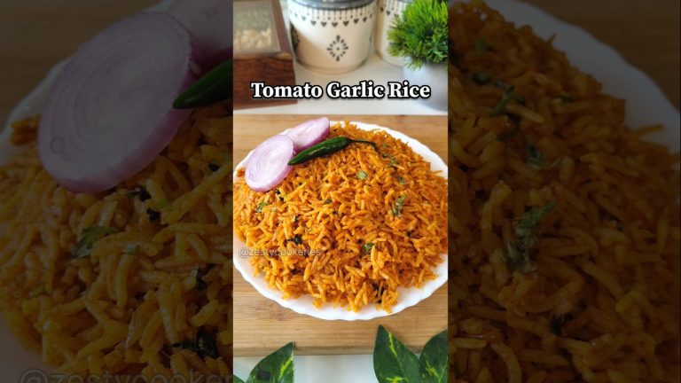 Tomato Garlic Rice 🍅#shorts #tomato #rice #recipe #friedrice #food #viral #trending #cooking